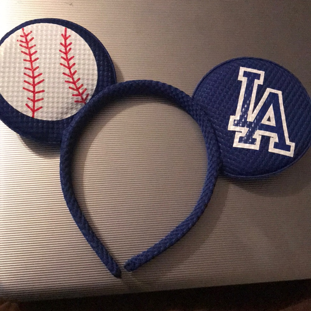 Dodger ears